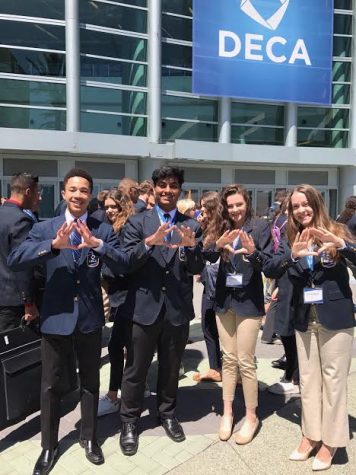 The Two Women of DECA: Seniors Avery Daniel and Brittany Ballou