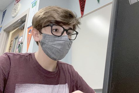 Sitting in 6th period, freshman Santhiago Marquez joins his class Zoom call. Marquez came back to school on Sept. 8 with the rest of the freshmen.
