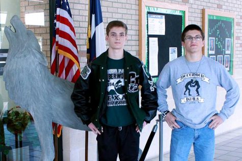 Juniors Mason Vidrine and Gabriel Lensing advance to State wrestling tourney on Feb. 20-21.