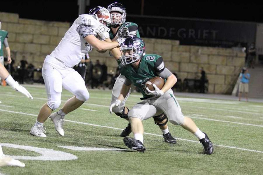  Senior punt returner #2 Will Richter running the ball for CPFB. [CPFB] is making sure to not overlook Marble Falls this Friday, and to prepare for them just like we would for Vandy, Richter said. We are also going to come out with high intensity and keep the intensity going through the whole game.