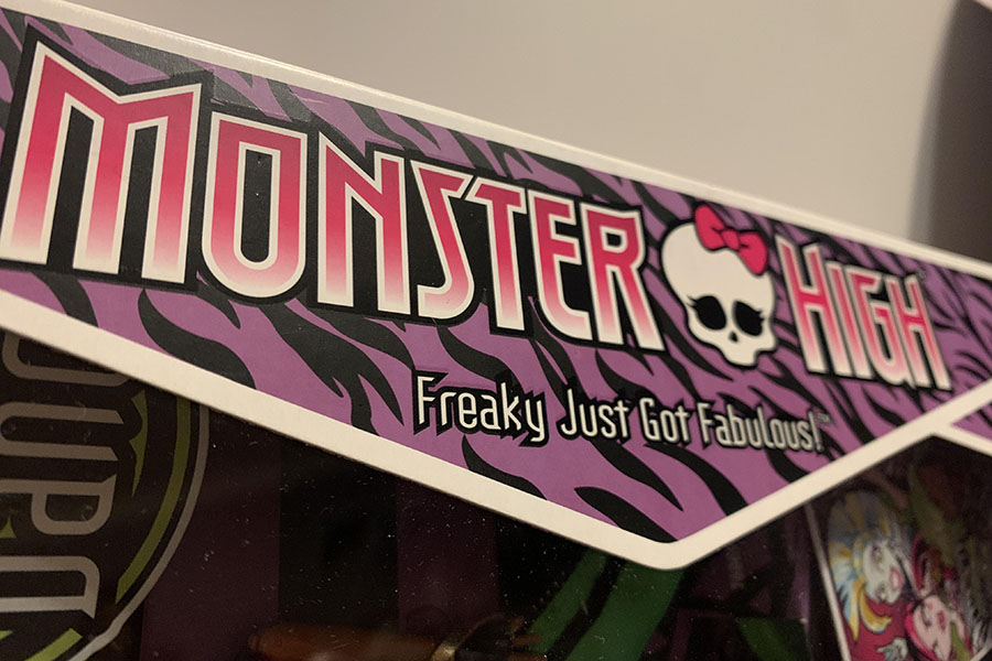 Monster+High+is+back+with+the+introduction+of+the+new+doll+line%2C+Haunt+Couture%2C+after+a+very+long+hiatus.+Their+last+project+was+the+Skullector+line%2C+featuring+freak+fabulous+adaptations+of+classic+horror+icons+such+as+Beetlejuice+and+Pennywise.+I+am+so+pleased+to+see+that+the+franchise+from+my+childhood+is+back+with+new+modern+renditions+of+the+beloved+main+characters%2C+and+I+can%E2%80%99t+wait+to+see+what+the+brand+will+do+in+the+future.