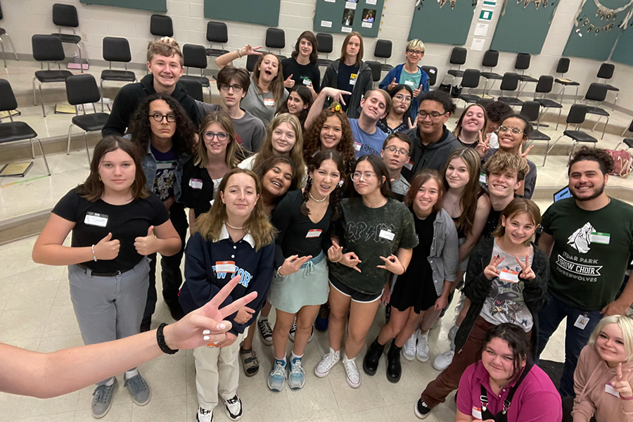 The+show+choir%2C+a+class+that+mixes+theatrical+dance+with+singing%2C+gathers+together+for+a+photo.+This+class%2C+and+others%2C+are+filled+with+new+faces+like+freshmen+Alexandra+Moll+and+Charlotte+Griffin+who+said+they+were+ready+and+excited+for+their+first+year+in+a+high+school+choir.+%E2%80%9CThe+choir+community+is+so+supportive%2C+everyone+is+incredibly+nice+and+enjoyable+to+be+around%2C+Moll+said.+I+am+most+excited+for+the+end+of+the+year+beach+trip.+To+spend+time+with+my+friends+during+that+time+sounds+like+so+much+fun.%E2%80%9D