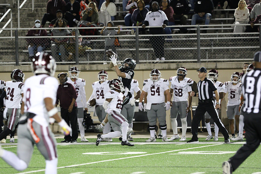 As senior Zane Claybrook catches the ball, the fans see the results of hours of practice and work. On and off the field, Claybrook has received help and motivation from people, along with all the work he put in. “Coach Hudson's always pushing me to be a better person, so that's helped [me become] better in football and better at life,” Claybrook said. “[My parents] made sure I got up when I needed to get up [and that] I wasn't late for anything. They’ve always pushed me to be the best person I could be.”
